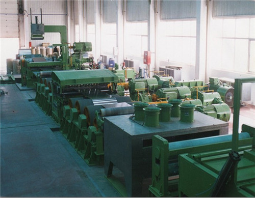 拉彎矯直機(jī)組